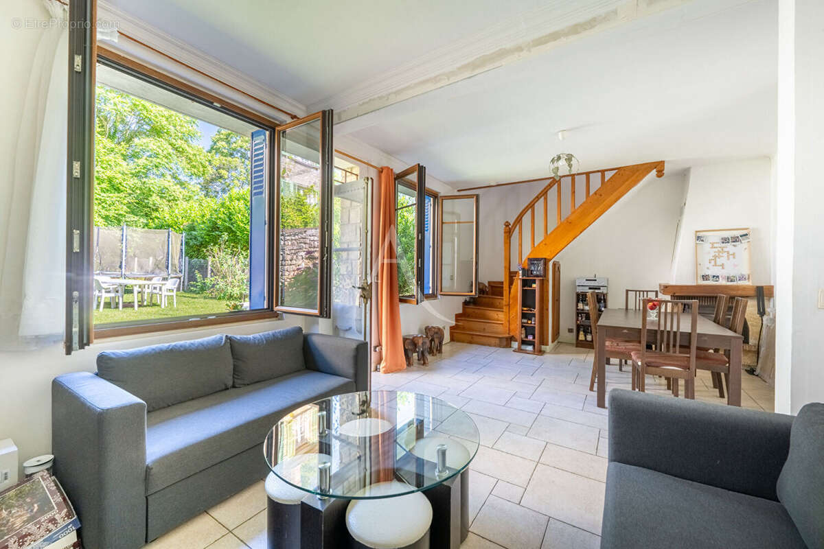 Maison à BRUEIL-EN-VEXIN