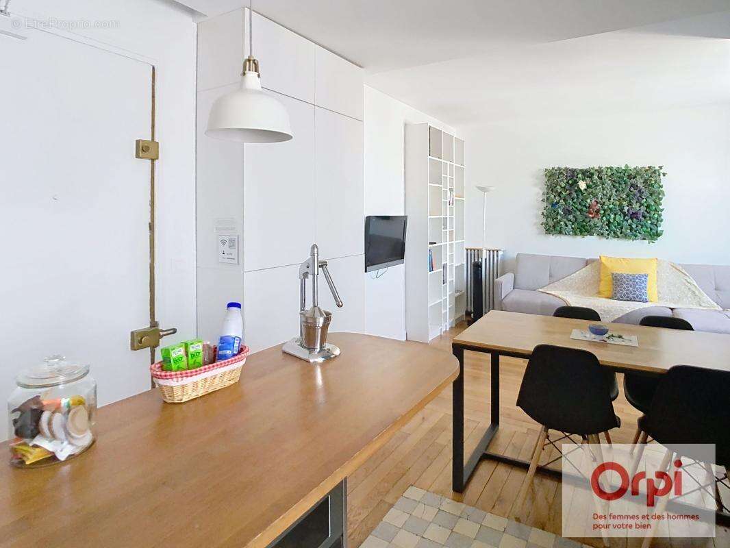 Appartement à ISSY-LES-MOULINEAUX