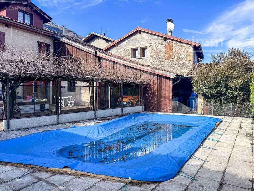 Maison à LE TOUVET