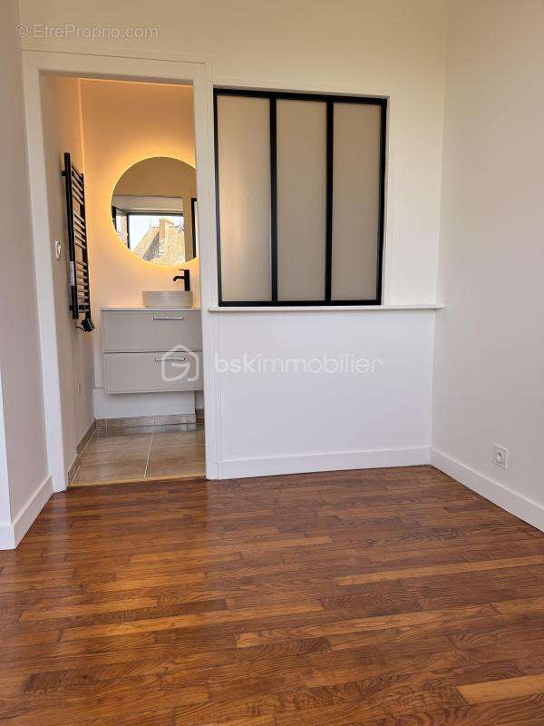Appartement T2 entièrement rénové – À 8 minutes à pied du centre historique de Vitré - photo 7