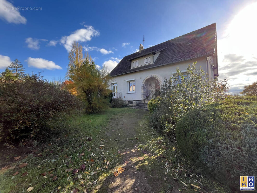 Maison à SANCOINS