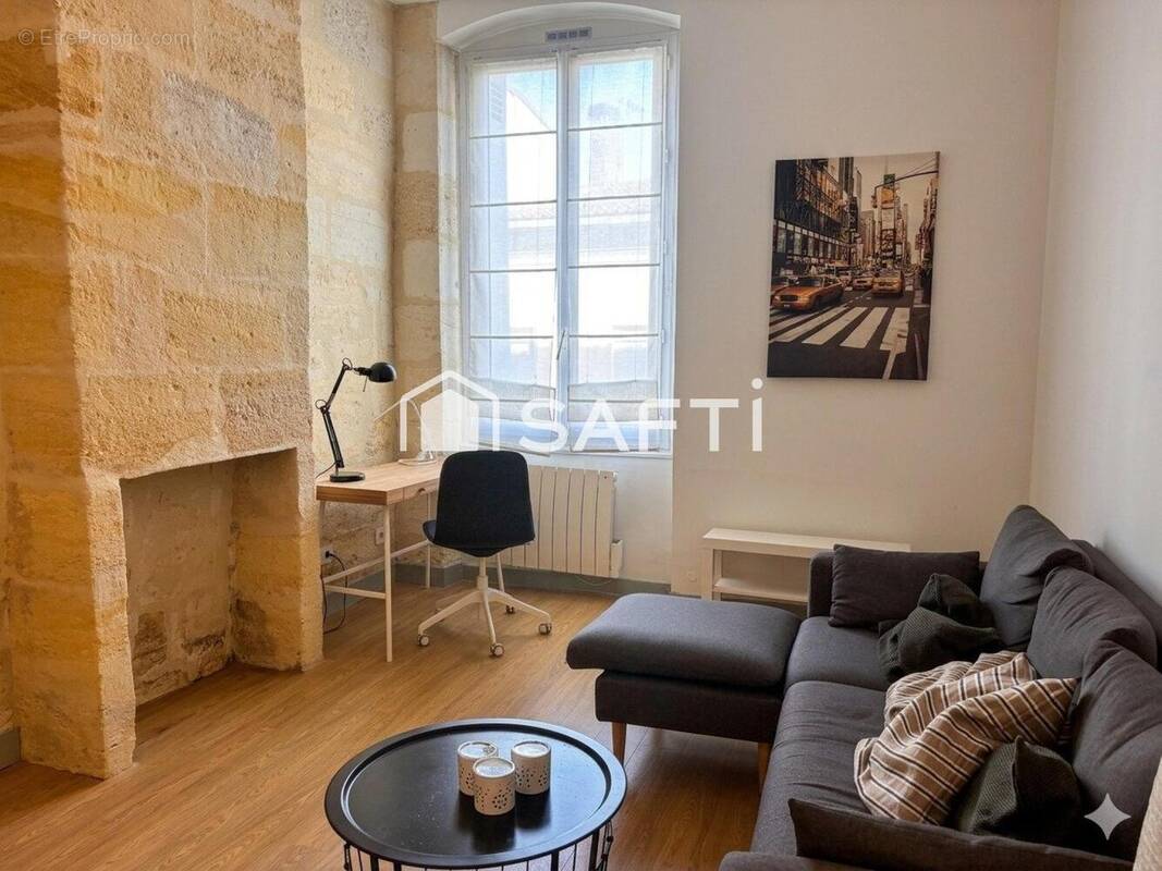 Photo 1 - Appartement à BORDEAUX