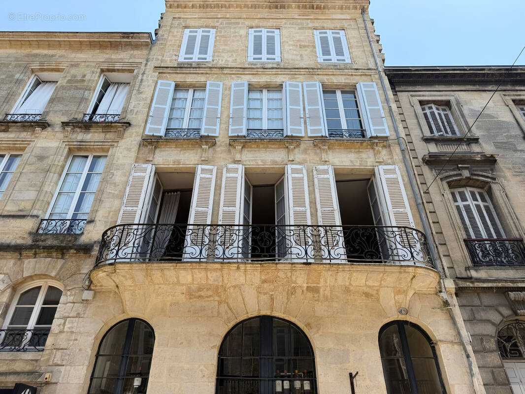 Appartement à BORDEAUX