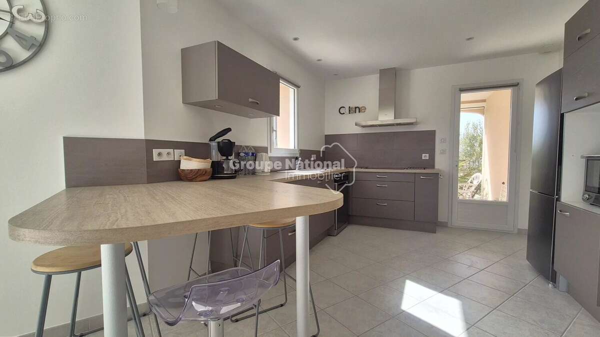 Maison à PERNES-LES-FONTAINES