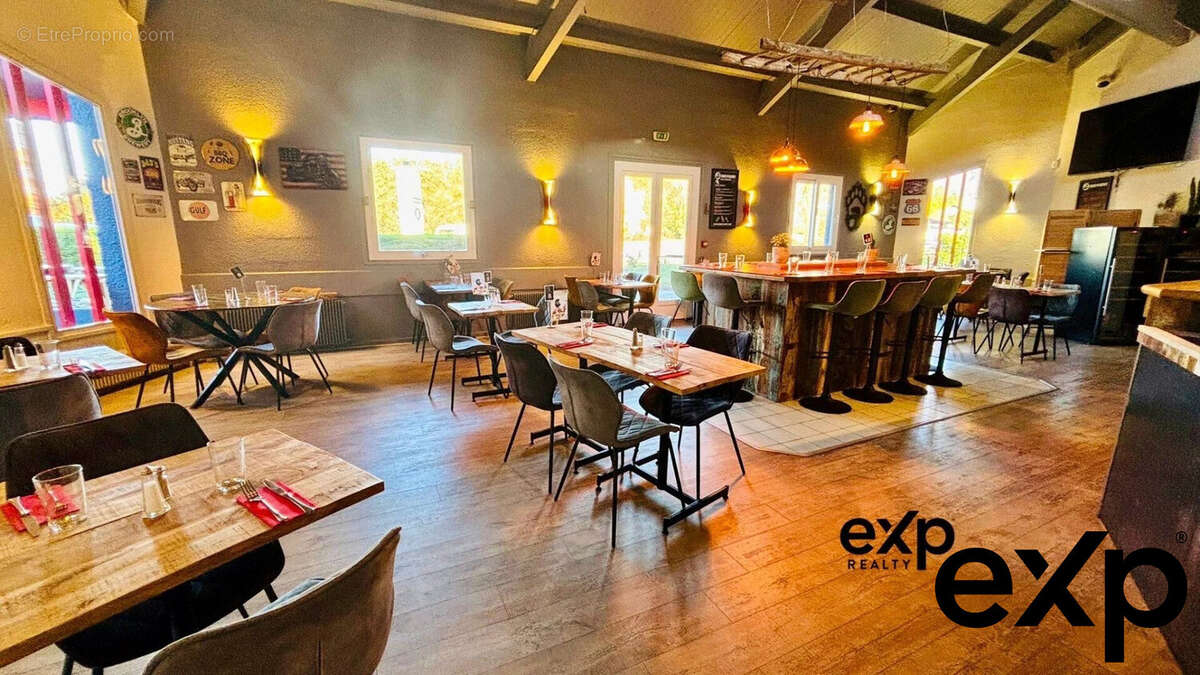 Commerce à VIVIERS-DU-LAC