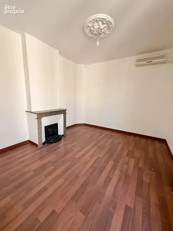 Appartement 8 pièces 131 m² à vendre à Nimes (30000) - photo 2