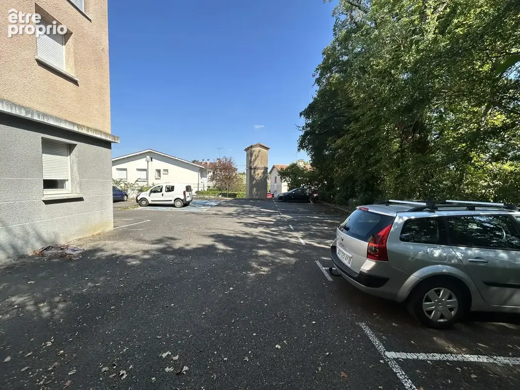 Appartement type 2 45m2 Auch quartier Moulias vendu meublé - photo 3
