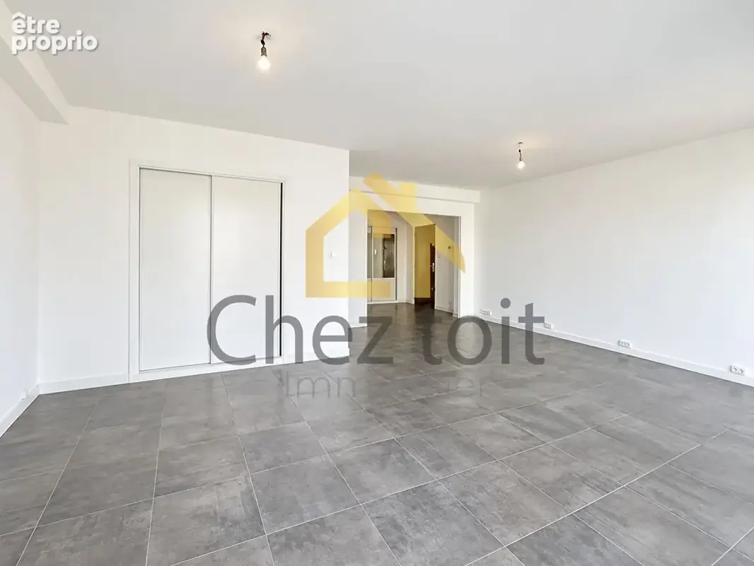 Appartement T4 de 104 m² avec loggia fermée et garage ? Toulon - photo 7