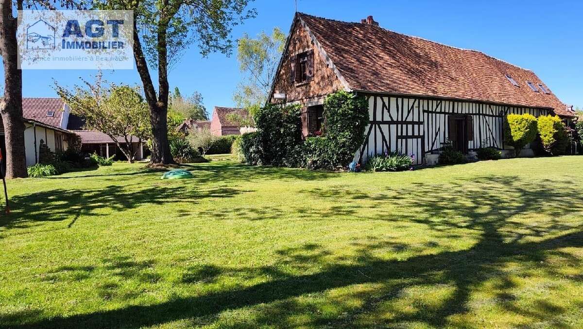 Maison à BEAUVAIS
