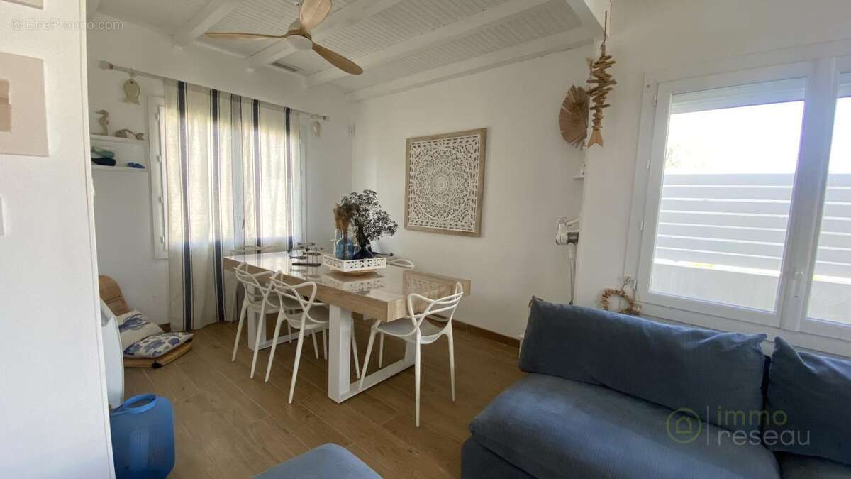 Maison à FRONTIGNAN