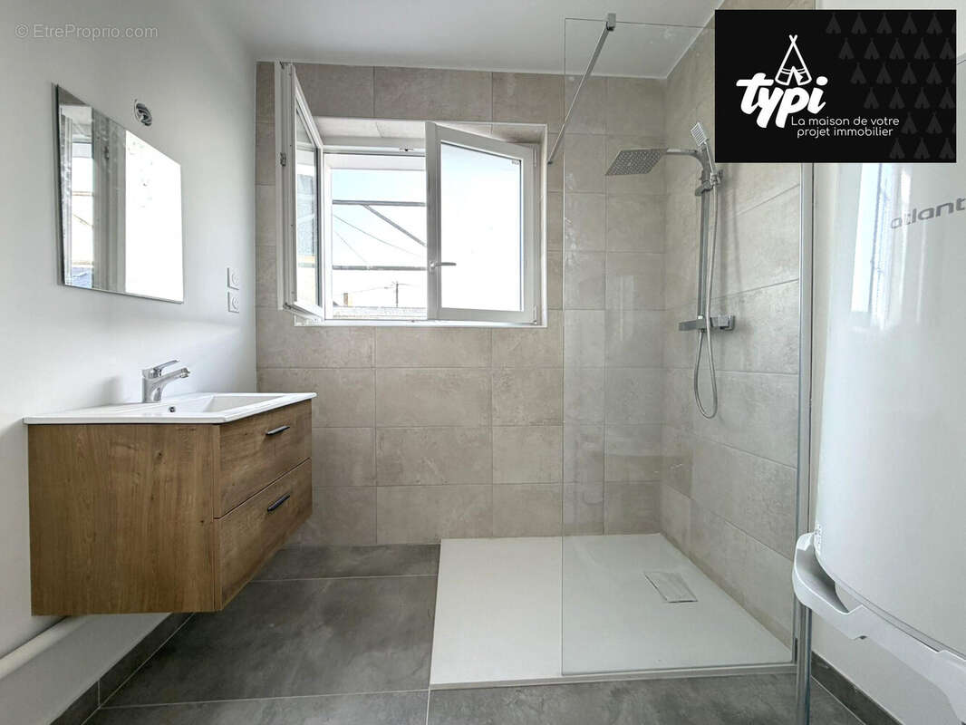Appartement 38 m² à Lorient  - photo 3