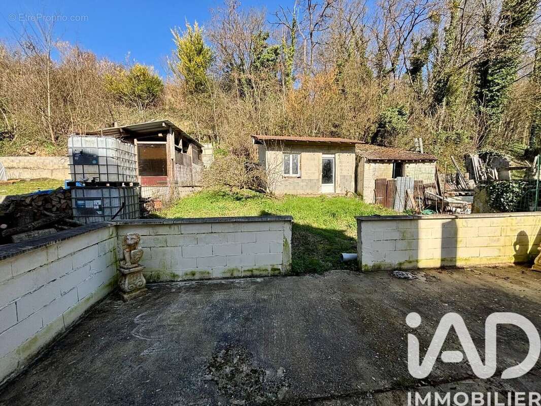 Photo 8 - Maison à MONTREUIL-AUX-LIONS