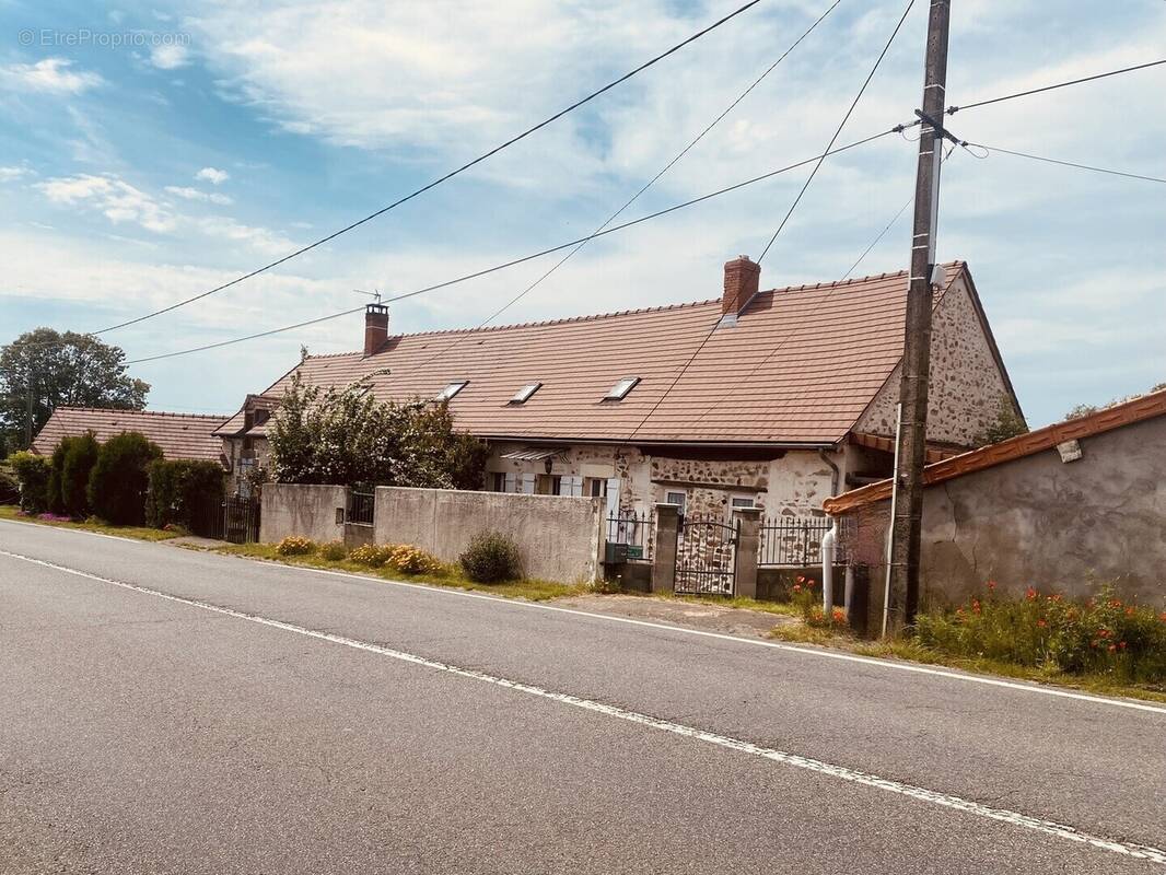 Maison à VOUSSAC