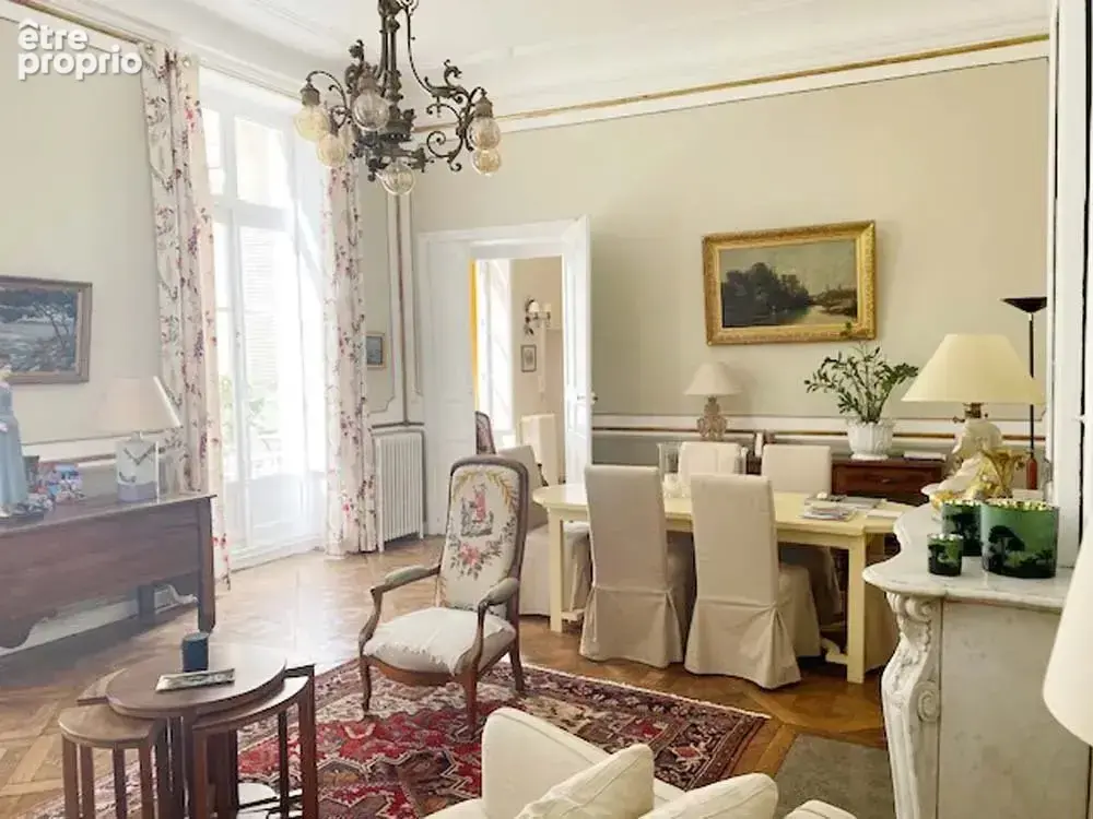 Avignon Intra-Muros: Appartement 160 m² avec Vaste Terrasse - photo 10