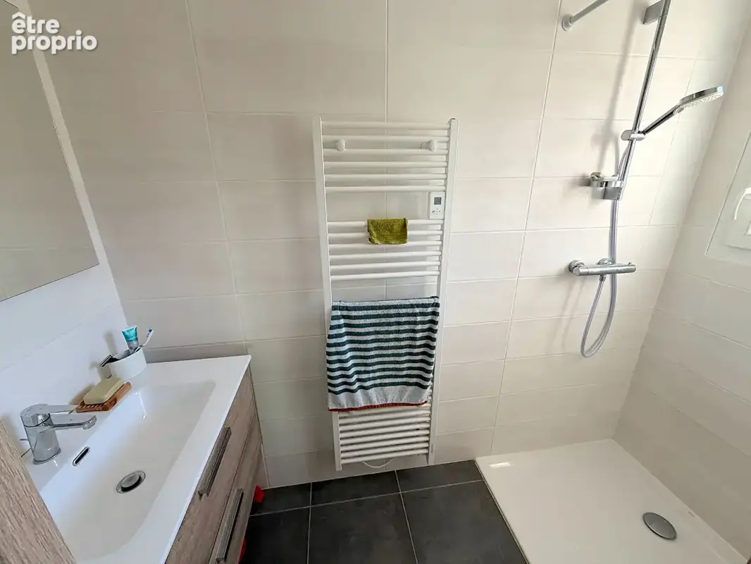 Villa récente de 118 m²  habitables avec garage de 50 m² - photo 10