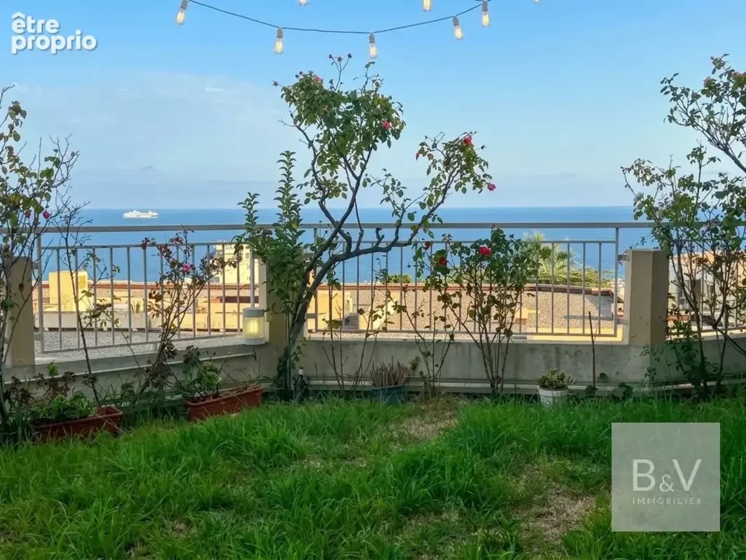 Bel appartement 4 pièces de 92 m² avec vue Mer. terrasse et jardin - photo 2