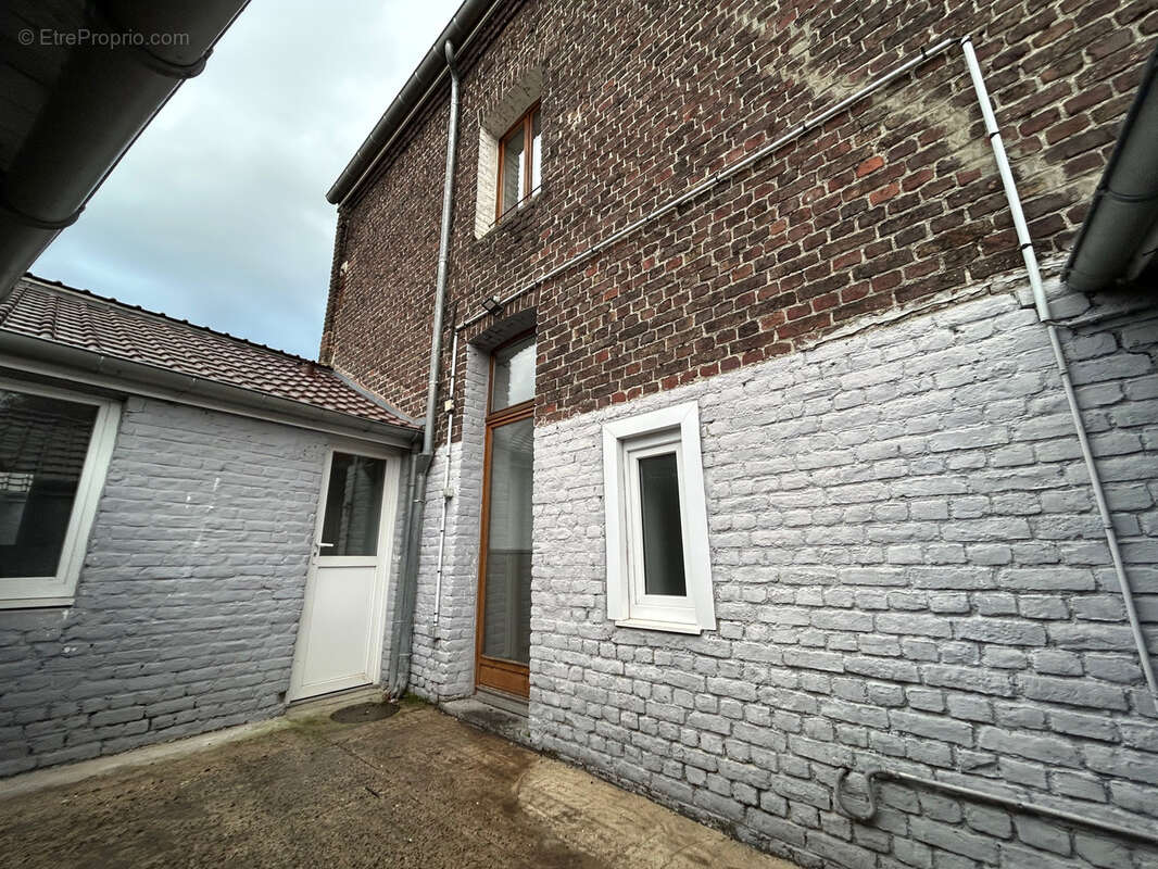 Maison à SAINT-AMAND-LES-EAUX