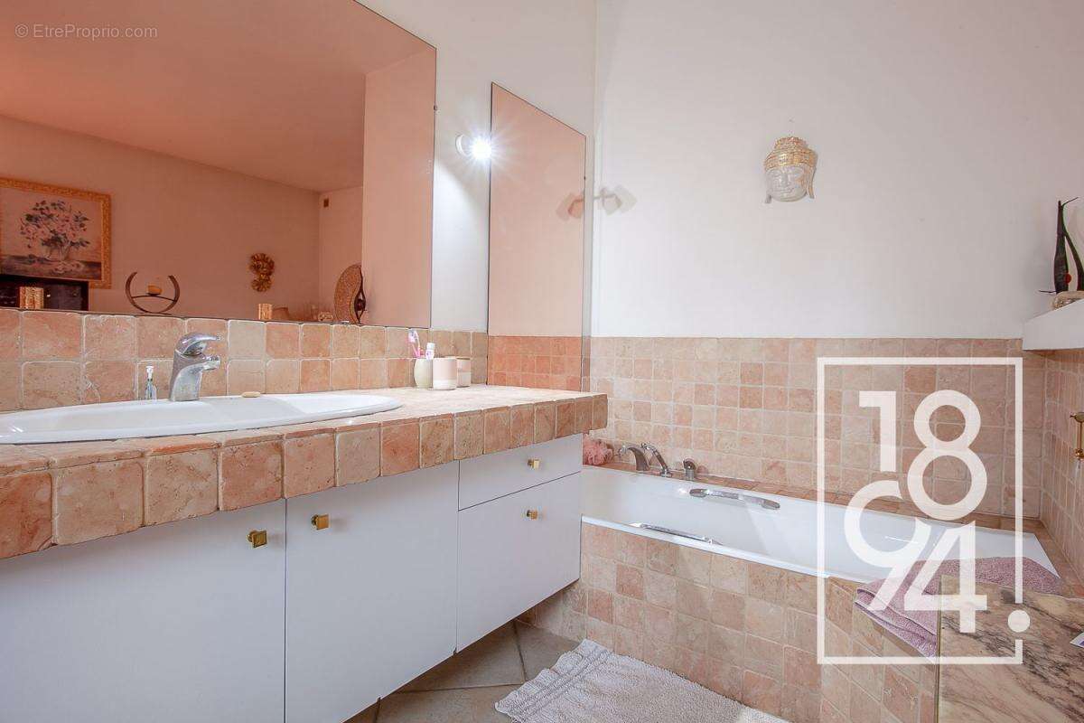 Maison à LA SEYNE-SUR-MER