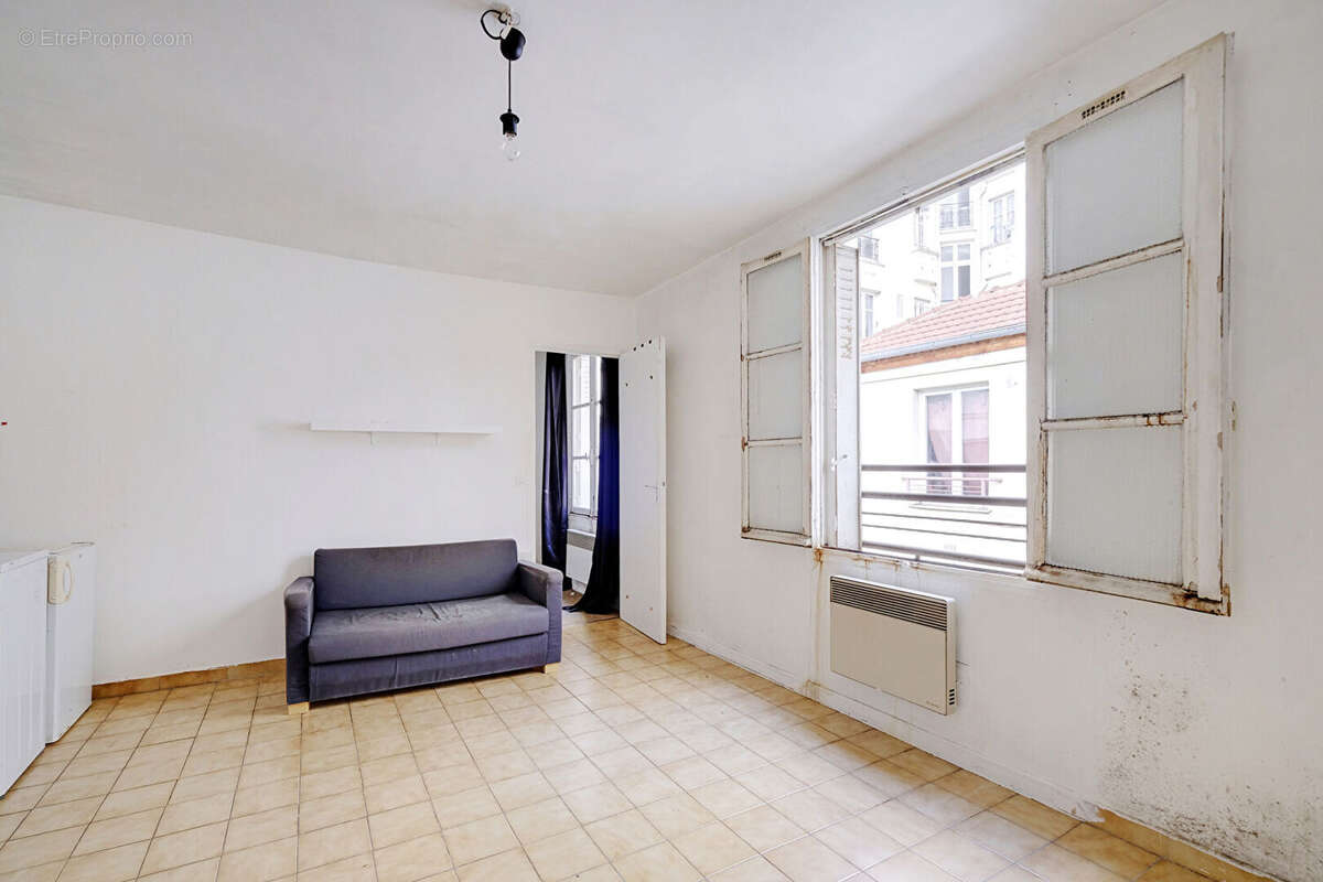 Commerce à PARIS-10E