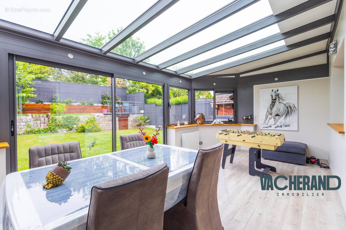 Maison 130 m² à Ennetieres-En-Weppes  - photo 8