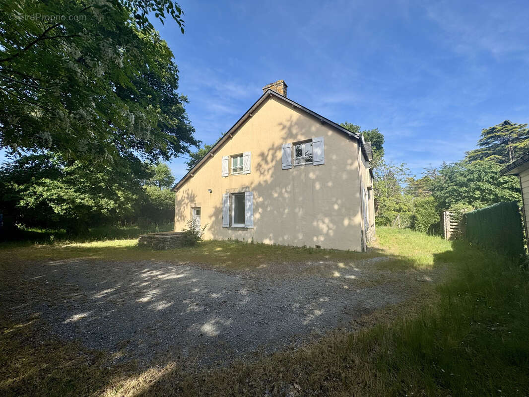Maison à PEAULE
