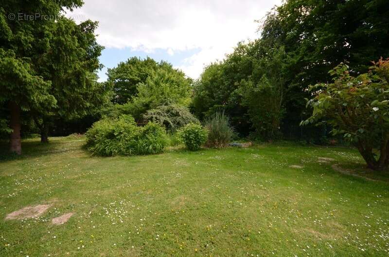 Maison à LES MARETS