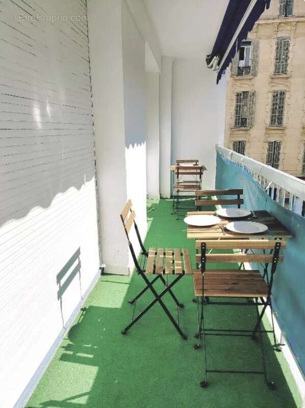 Appartement à MARSEILLE-3E