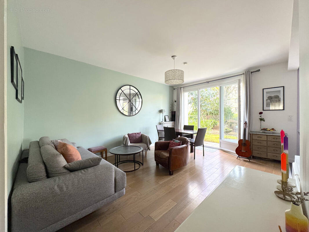 Appartement à ASNIERES-SUR-SEINE