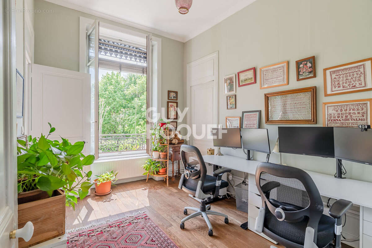 Appartement à LYON-4E