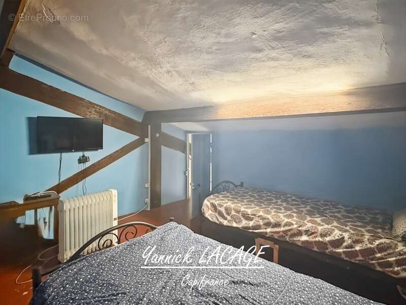 Commerce à MARSEILLE-8E