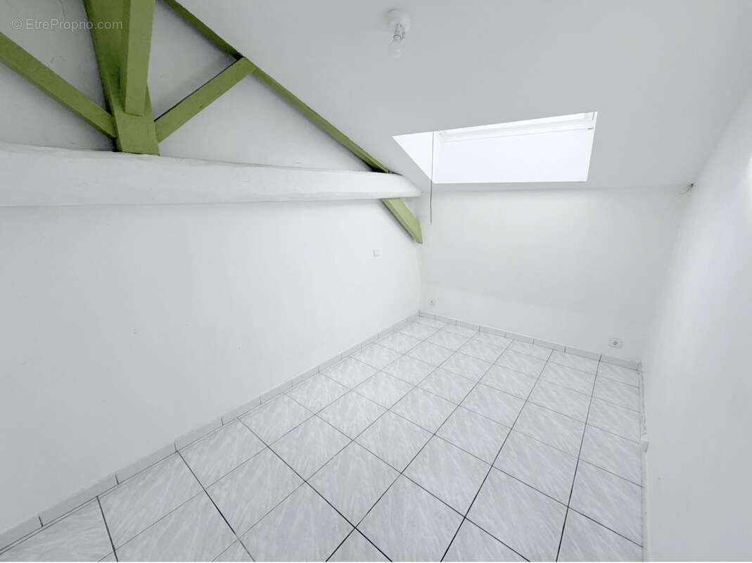 Appartement à VILLARS-LES-DOMBES