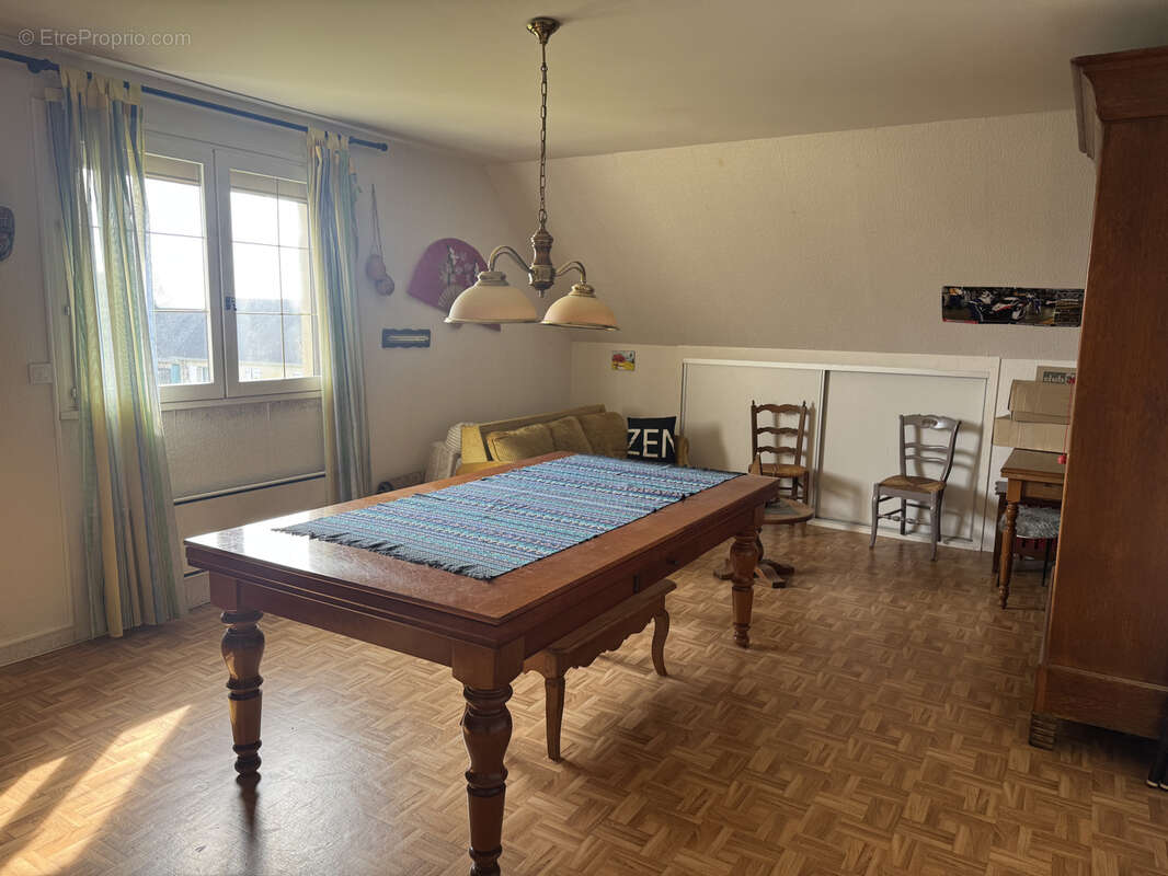 Maison à CORNEVILLE-SUR-RISLE