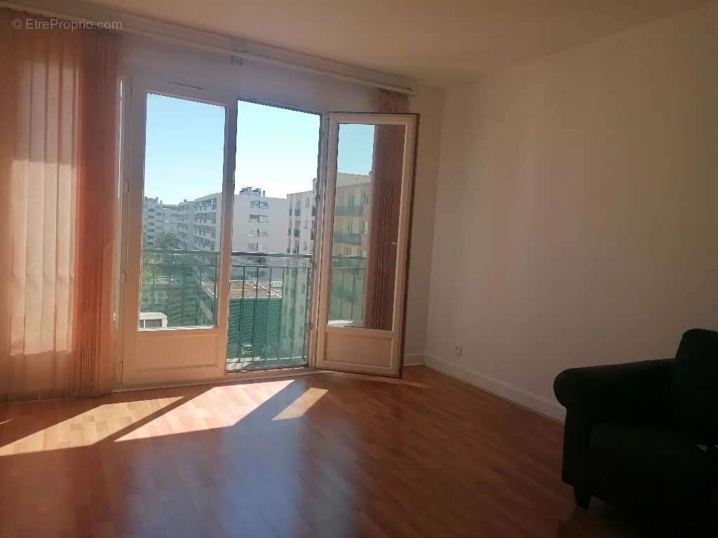 Appartement 58 m² à Juvisy-Sur-Orge  - photo 3