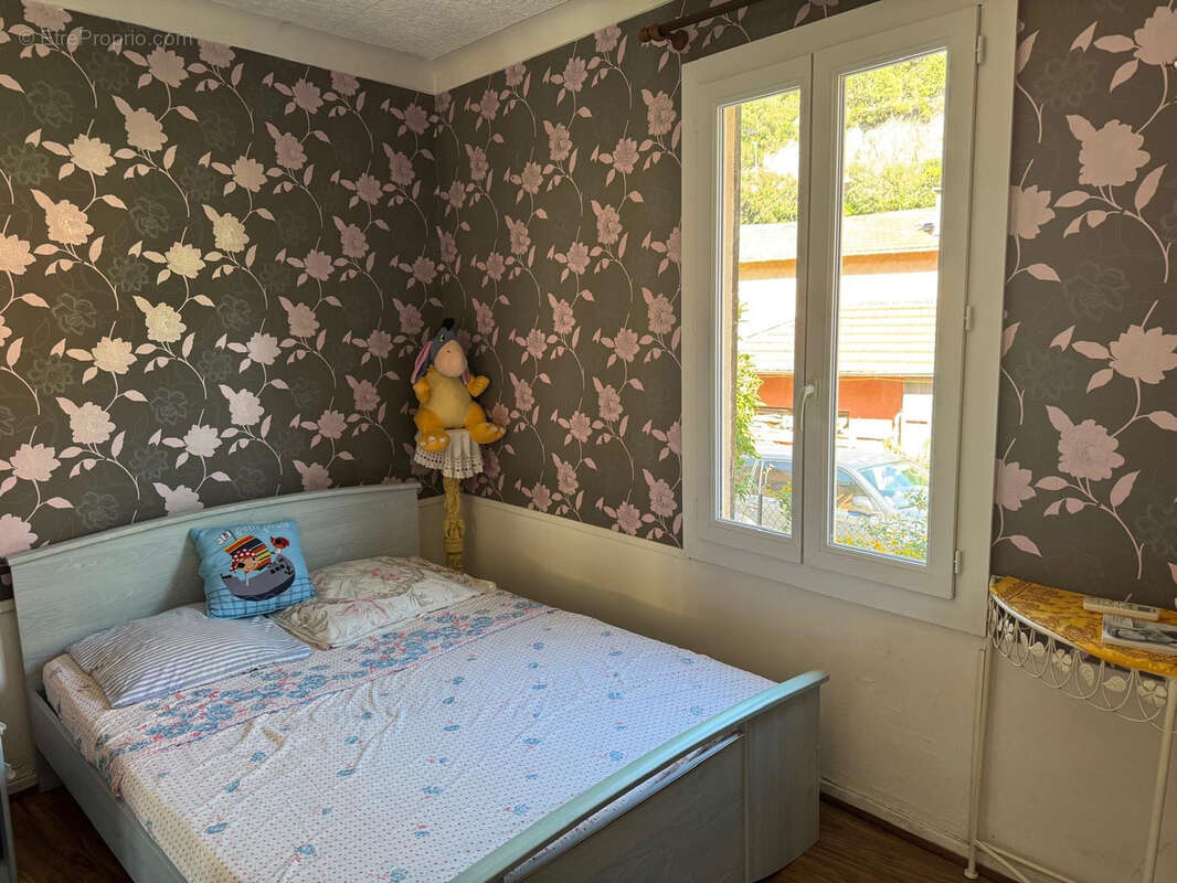 Petite maison individuelle au cœur de Théoule-sur-Mer, proche plages - photo 2