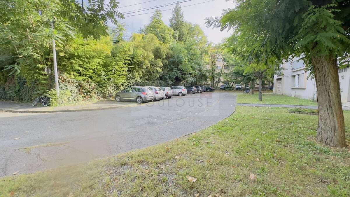 Toulouse  rangueil  t3 climatisé  parking privatif  cave  balcon - photo 8
