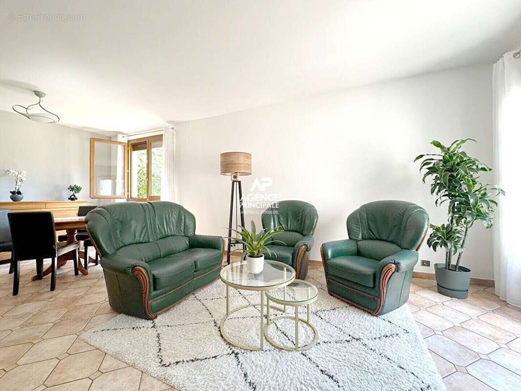 Maison à CHAVILLE