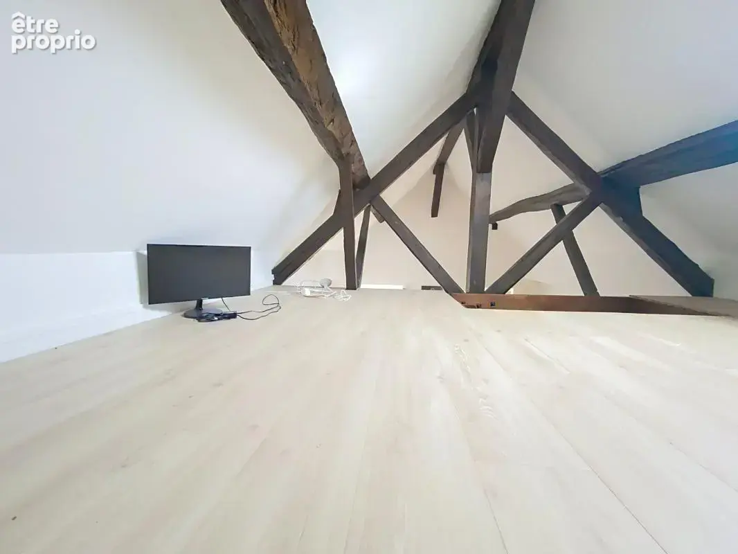 Appartement atypique et plein de charme 3P 68 m2 - photo 9