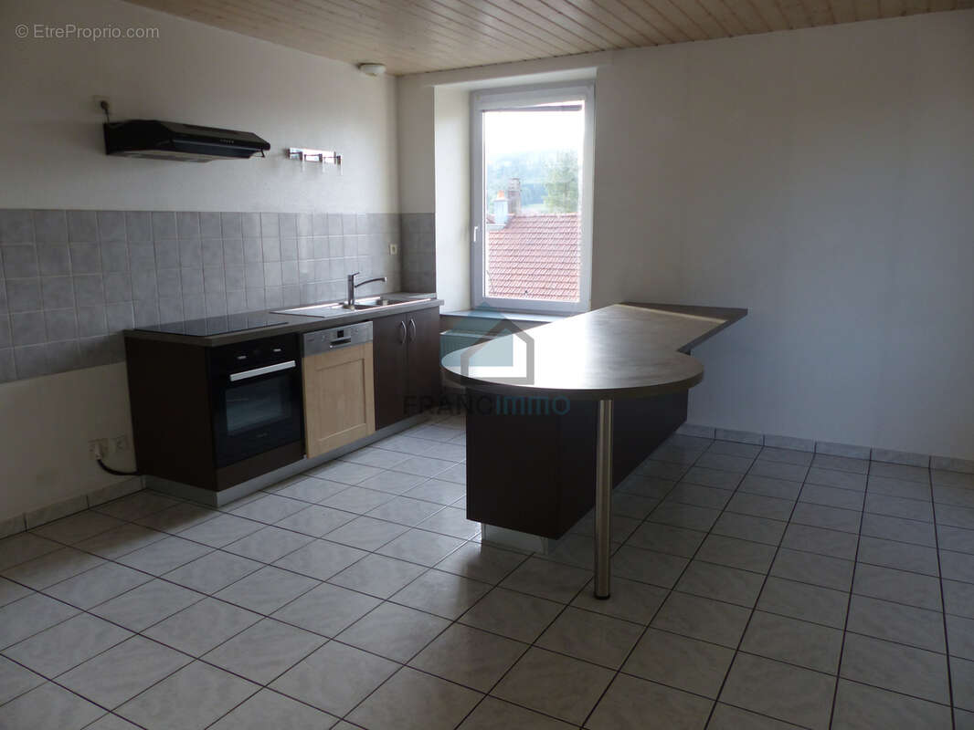 Appartement - centre ville le russey - photo 7