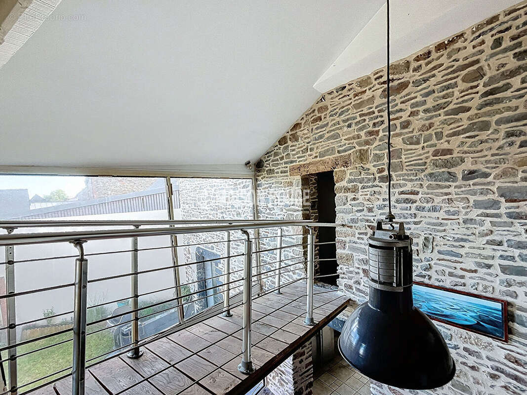 Maison à DOL-DE-BRETAGNE