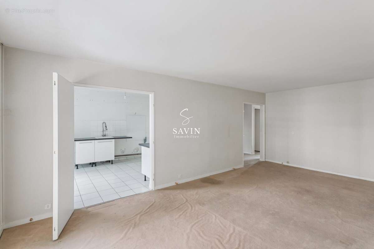 Appartement à PARIS-12E