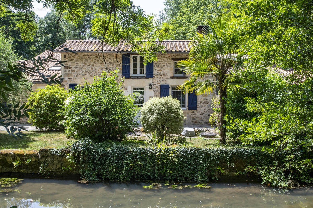 DSC8451 - Maison à SAINT-MAIXENT-L'ECOLE
