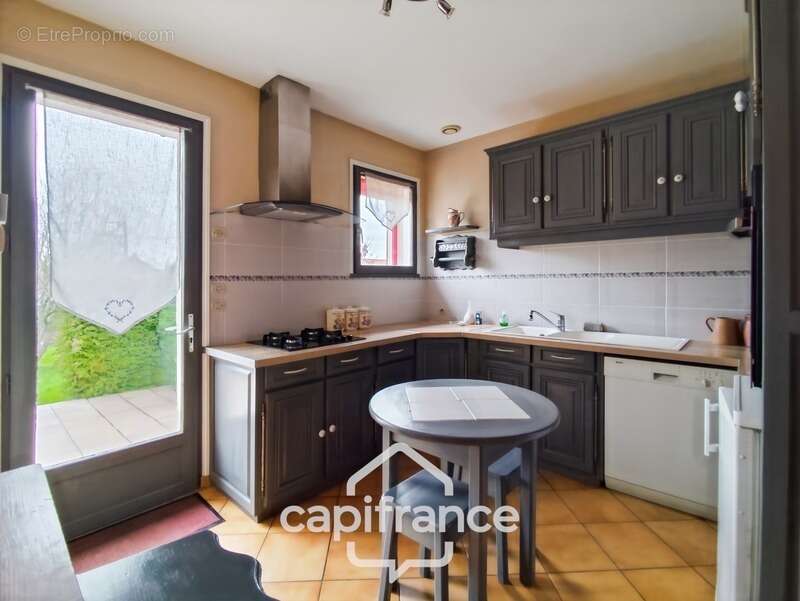 Maison à BESSE-SUR-BRAYE