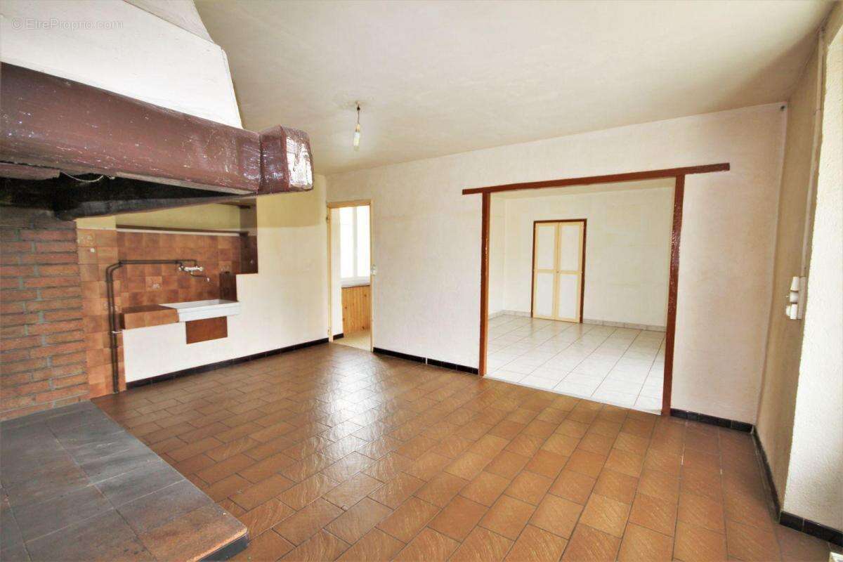 Appartement à VILLEFRANCHE-DE-ROUERGUE