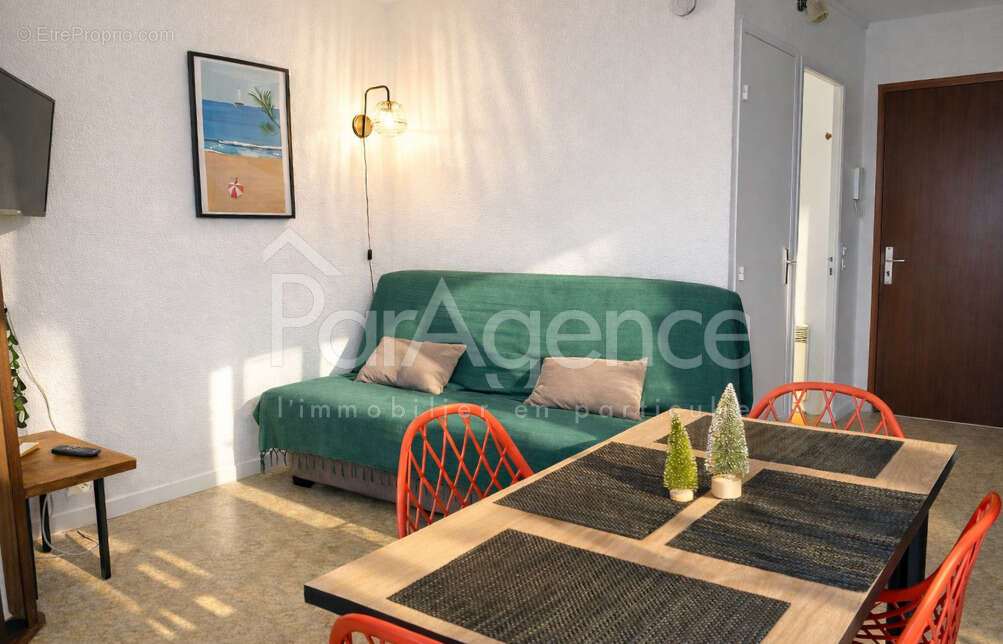Appartement   Grand balcon et aperçu mer - photo 3