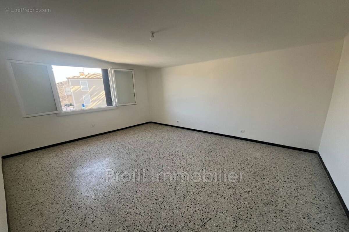 Maison 140 m² à Marsillargues  - photo 5
