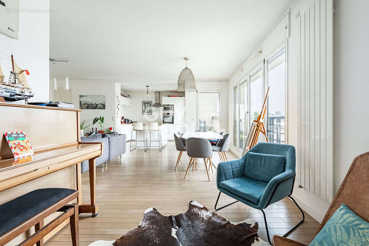 Appartement à LEVALLOIS-PERRET