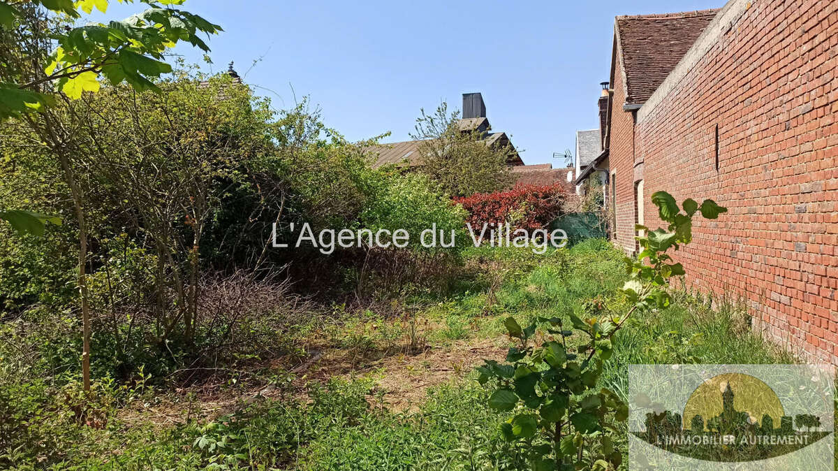 Terrain à SAINT-CREPIN-IBOUVILLERS