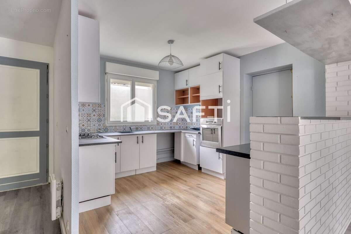 Photo 5 - Maison à SAINT-MAUR-DES-FOSSES