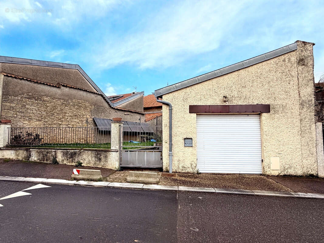 Maison à VILLEY-SAINT-ETIENNE