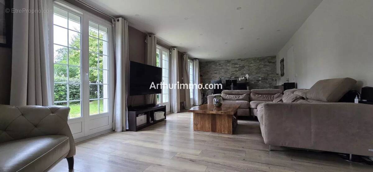 Maison à SUCY-EN-BRIE